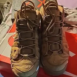 Nike | Shoes | Men Wheat Uptempo Nike Wheat Size 5 Used  display picture 3